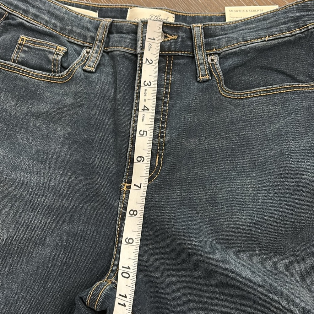 Universal Thread dark blue high rise skinny denim jeans Size 6 /28 waist - Picture 17 of 17